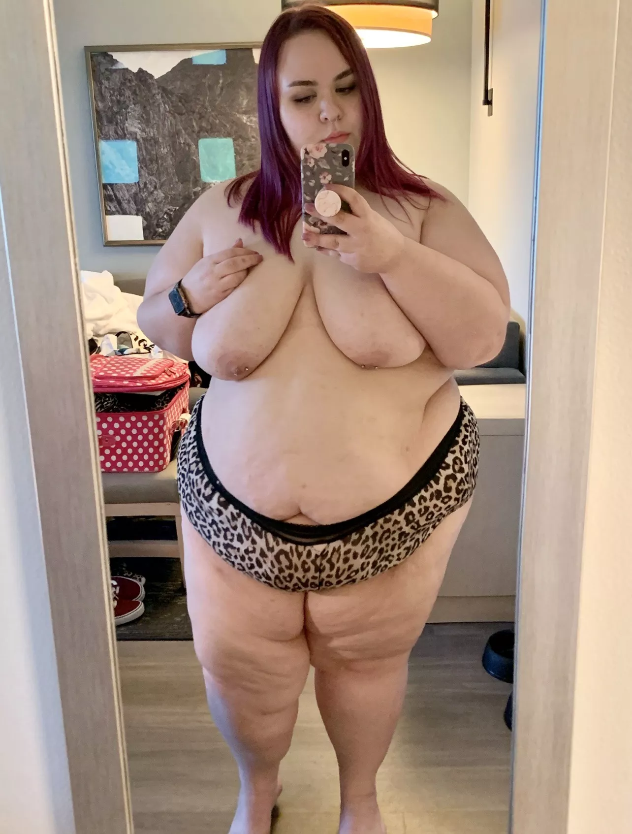 Miss the purple hair. what kind of shape do y’all consider me? posted by Blondebaebe