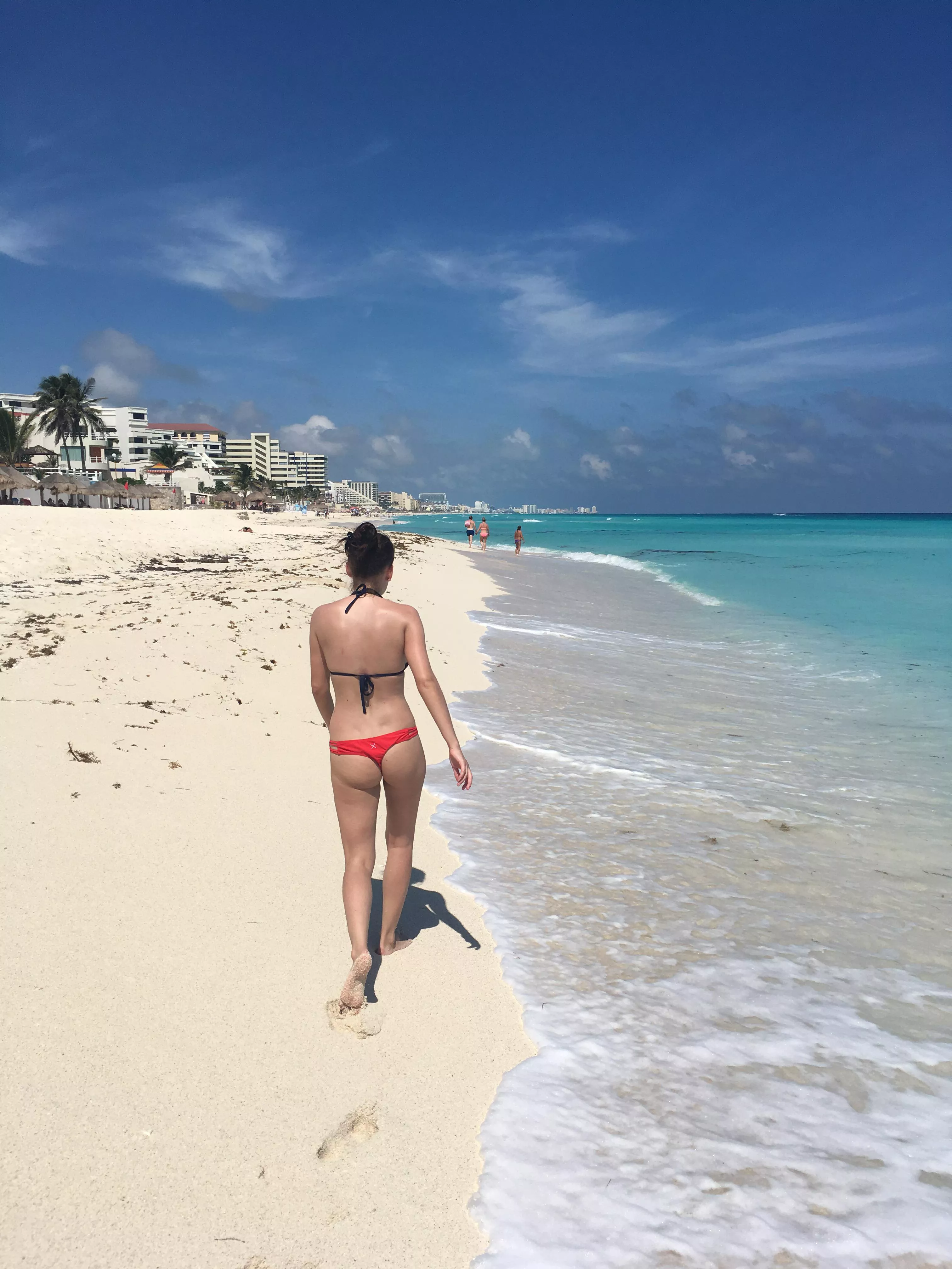 Missing the beach 🙈 posted by olgach7