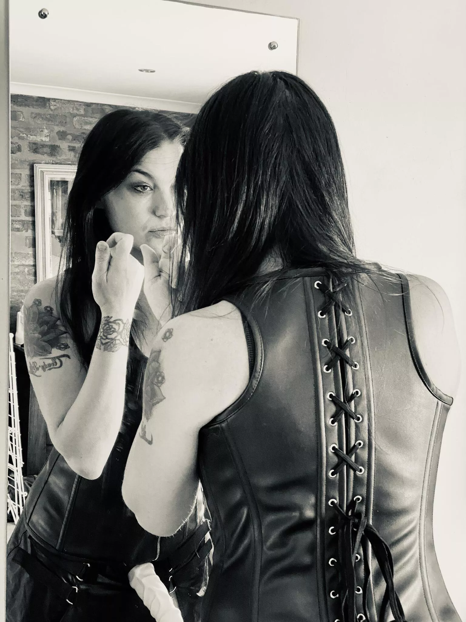 Mistress Lola 🖤 posted by LolaMayDays