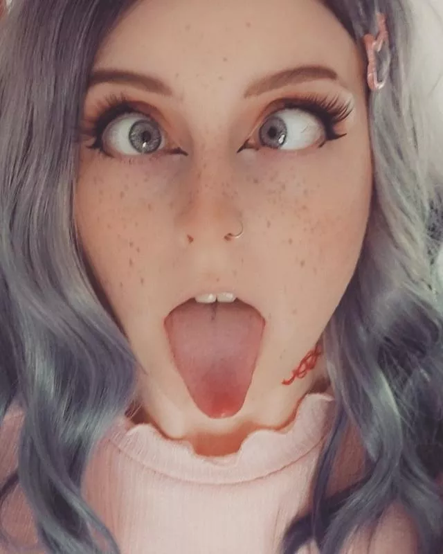 Mlem posted by Capribento