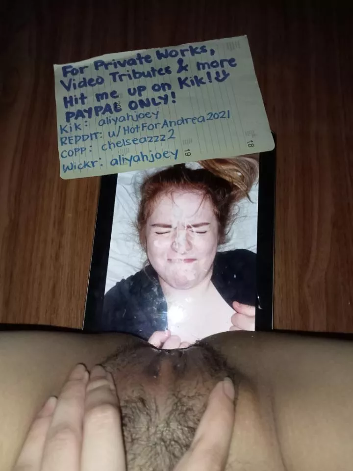 mmm...😋🤤 posted by HotForAndrea2021