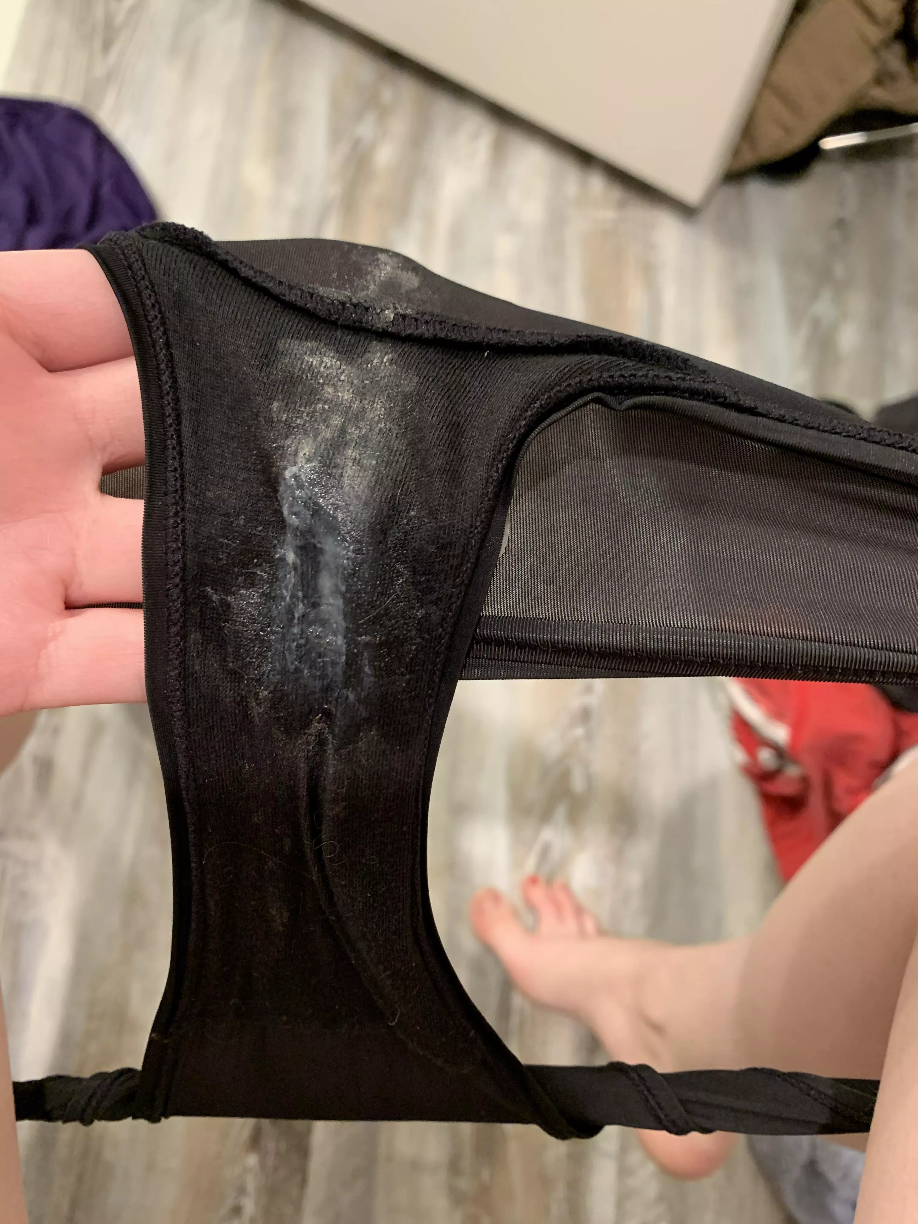 Mmmm, pussy and cream🤤 posted by sugarandcyanidee