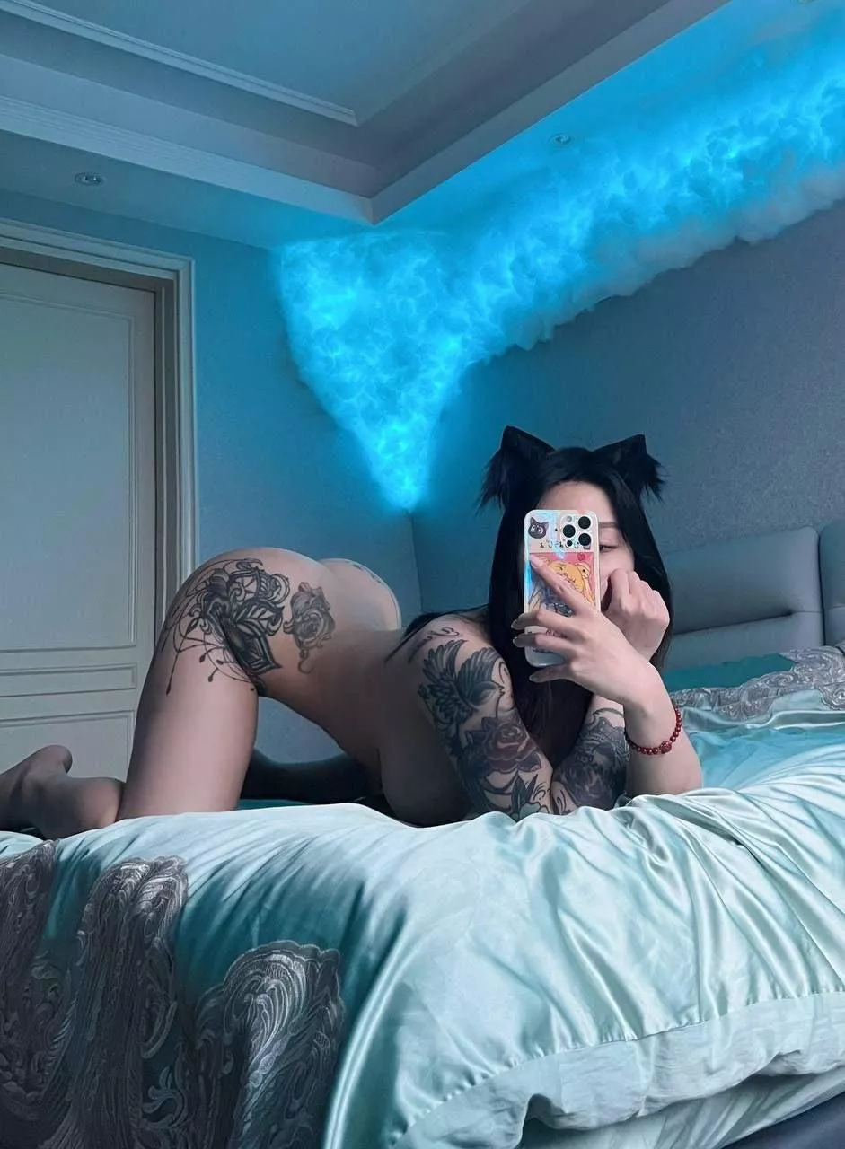 Model: Songyuxin Hitomi posted by zpeplin