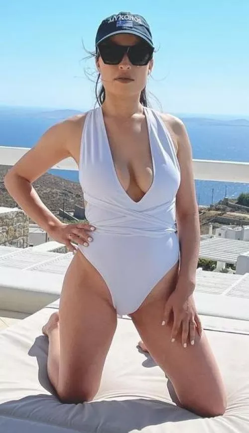 mom of 2 by bamillion72