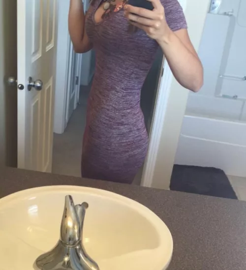 Mom of 2 kids! A modest post but I’ll let you use your imagination for what’s under the dress. 😉😏 by Peaches-and-feet