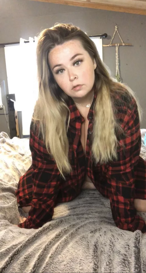 Mom of 4… would you fuck me? by Agile-Education-9925