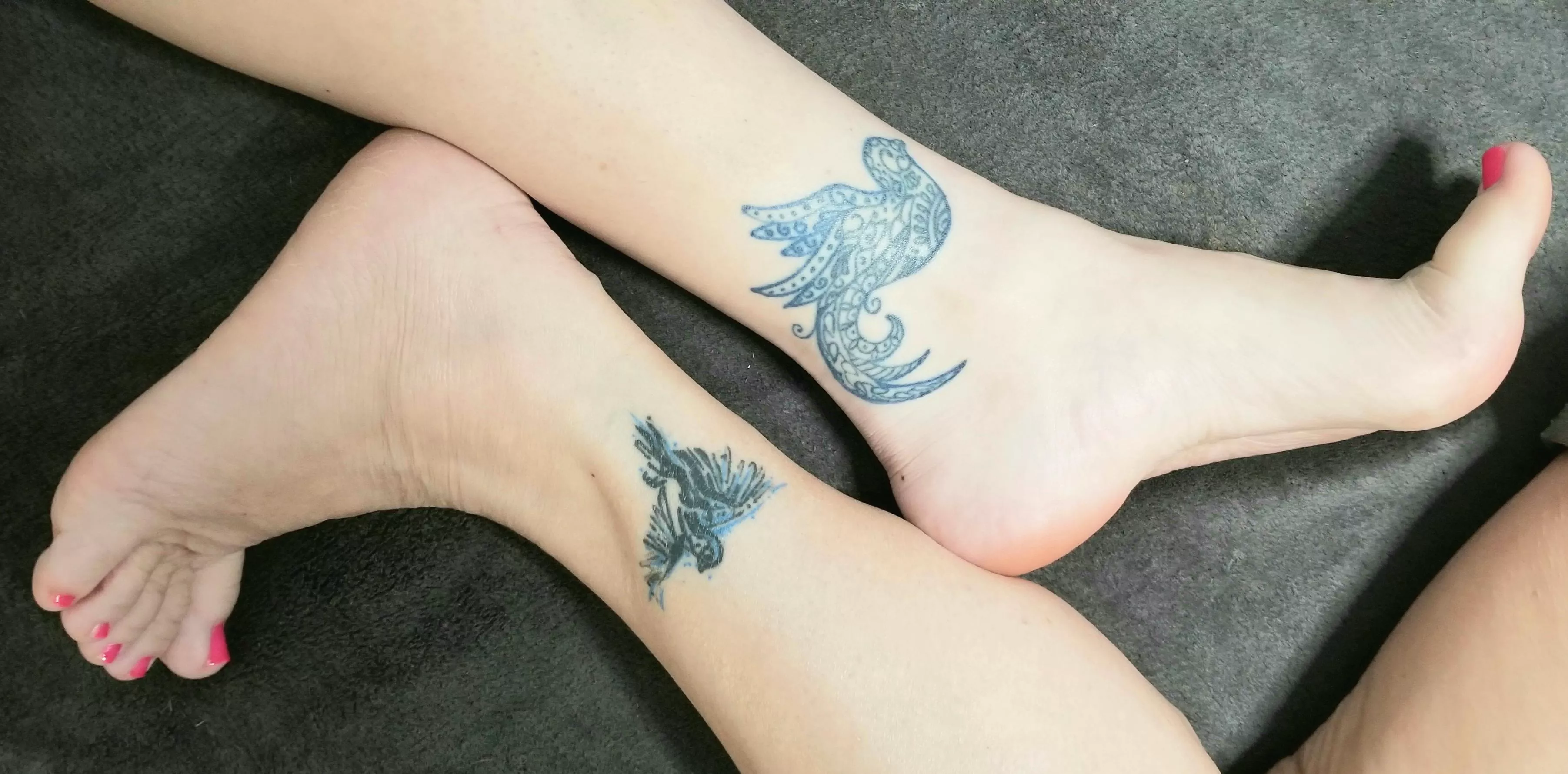 Momma & me tattoos! 👀👄 posted by FetishaFeet