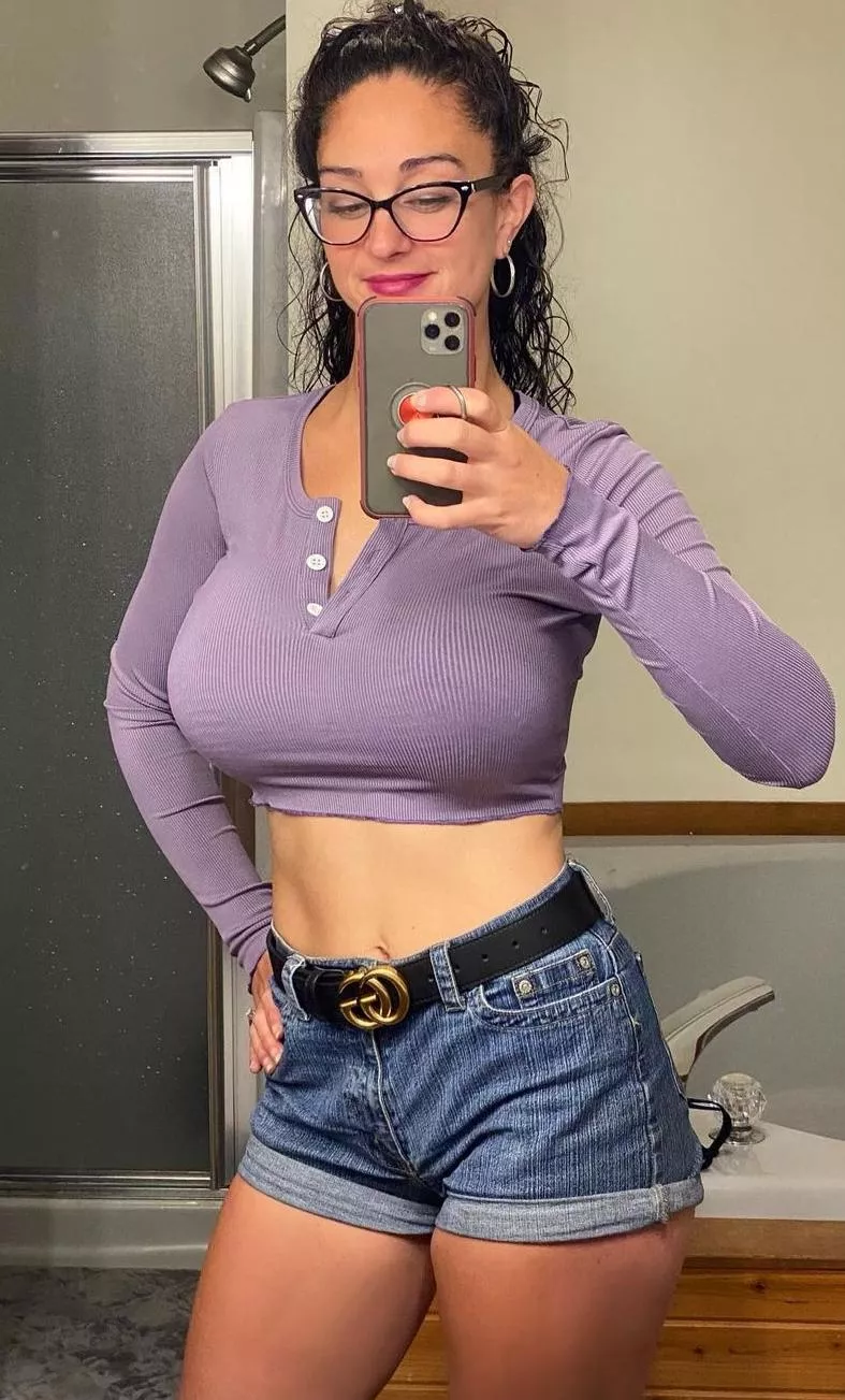 mommy posted by Lev-Parnas