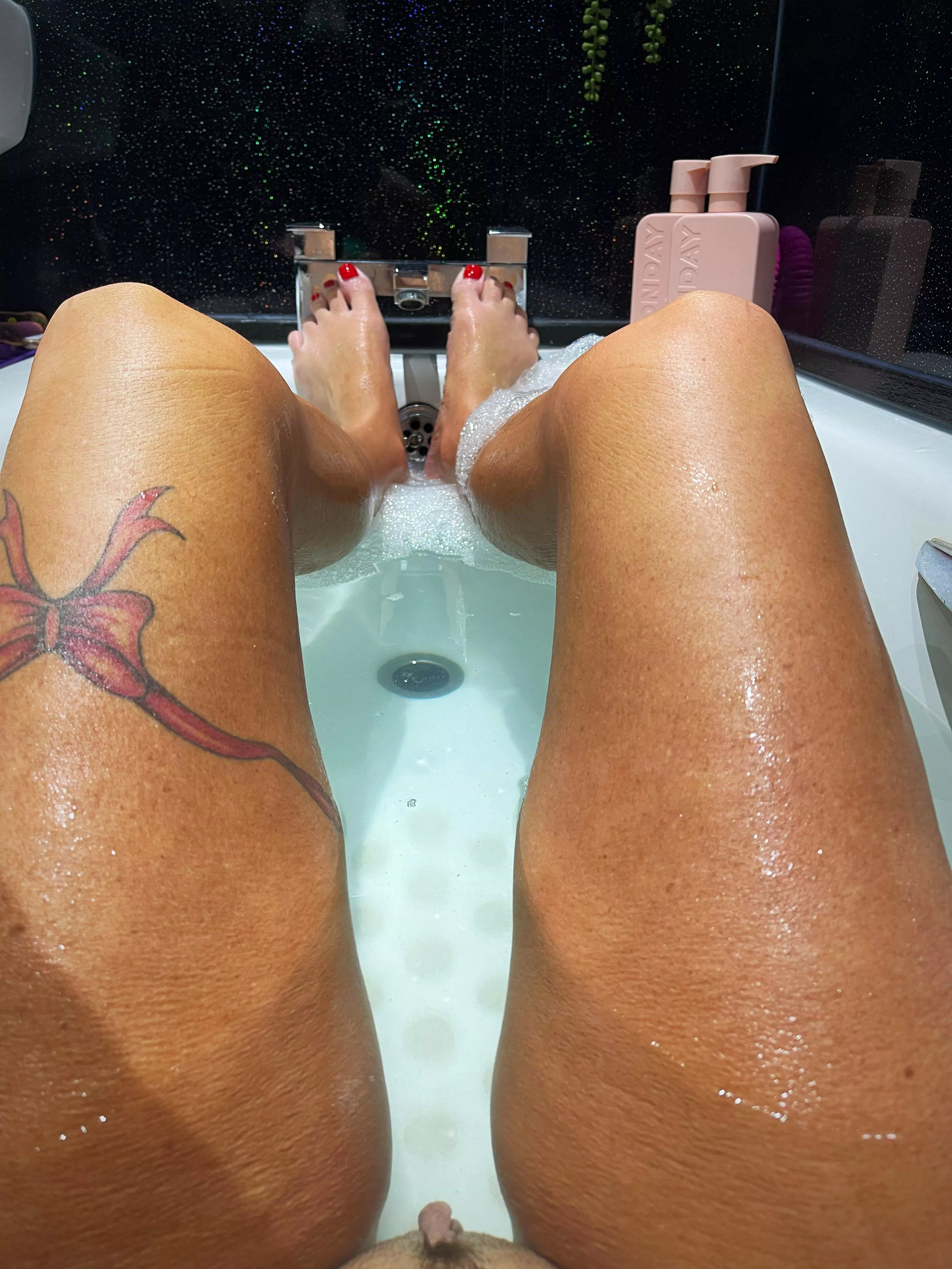 Mommy bath x posted by KaceyLopezuk