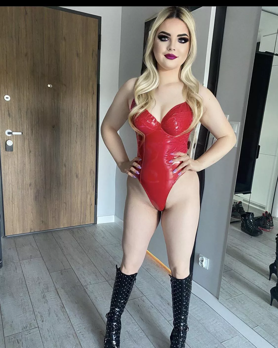 Mommy is ready for serve posted by Common_Ad_5957