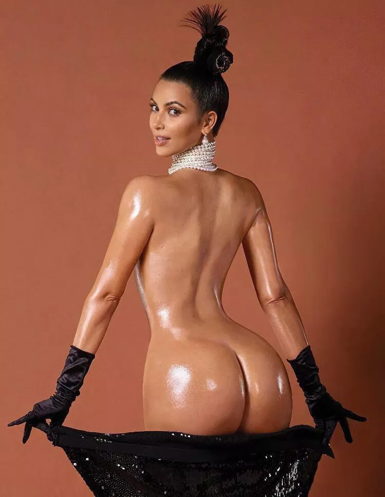 Mommy Kim K is a size queen. Thats why she loves getting her shithole rammed by my bullies big cocks while humiliating me. Pm me for rp posted by throwawayy12388