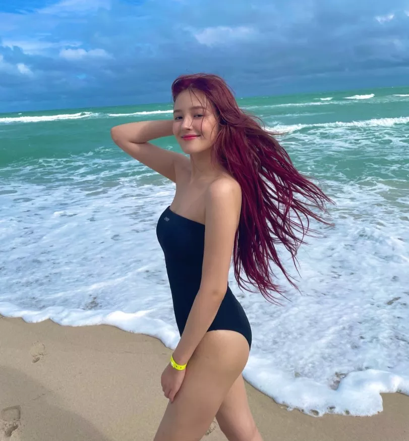 MOMOLAND - Nancy posted by zsvzdgnbdrtbhwkkxxsz