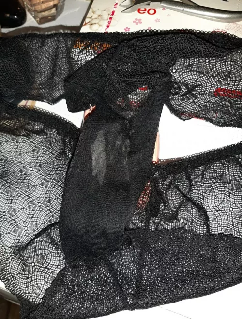 Mom's panties by HoolVan