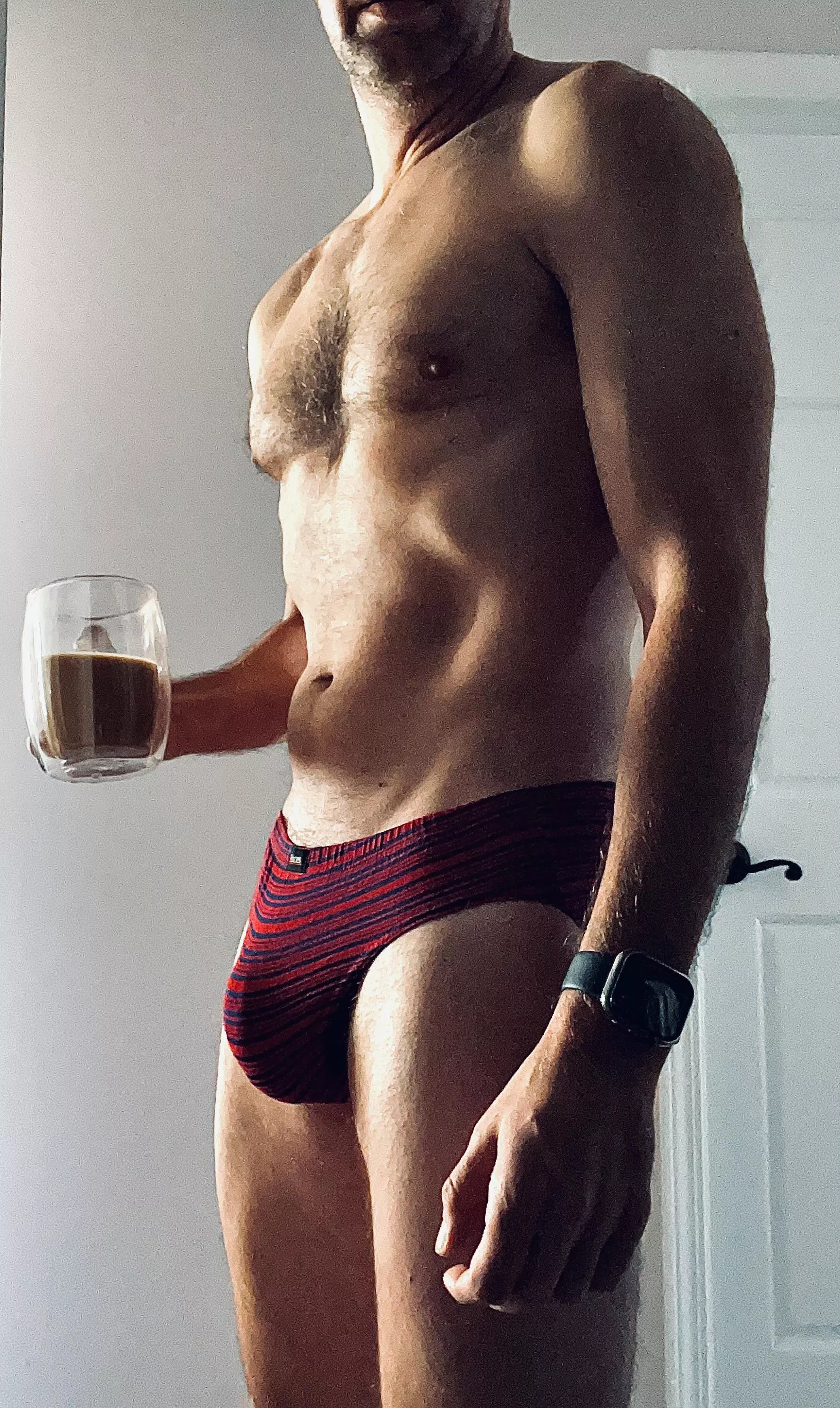 Monday and it snowed over night… but there is coffee, endless coffee posted by FunBeHad