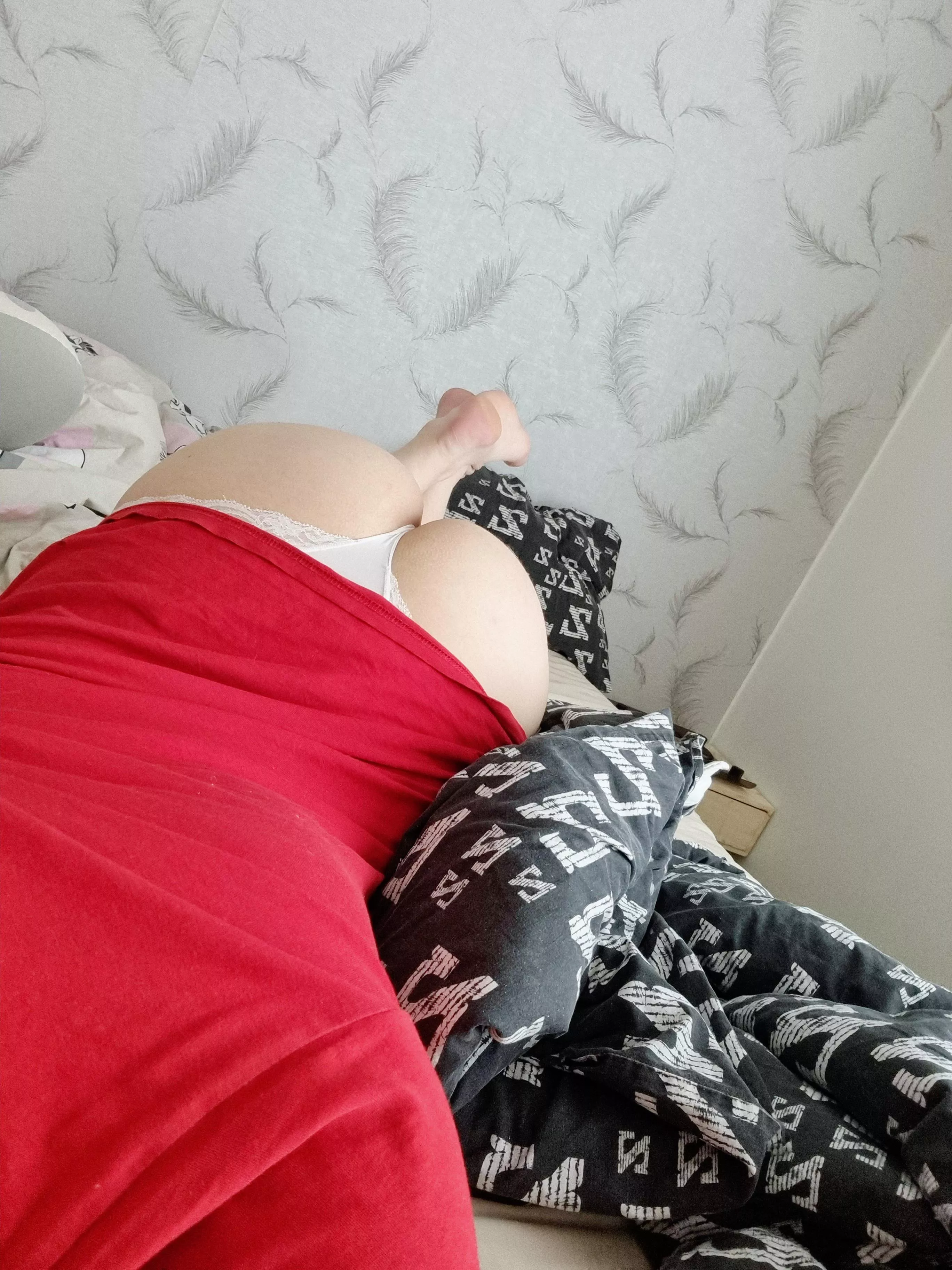 Mondays are the worst 🤭 posted by BumblebeePractical51