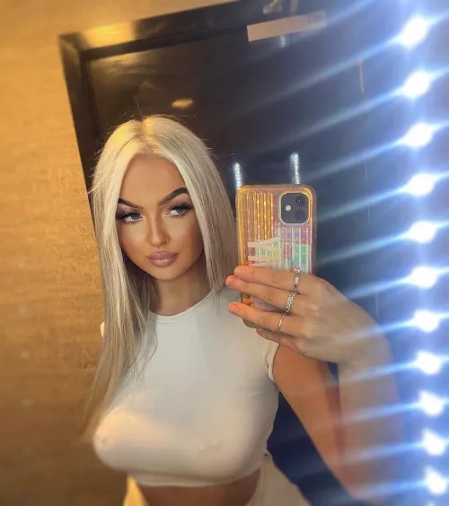 more Immy by daddysfeedslut