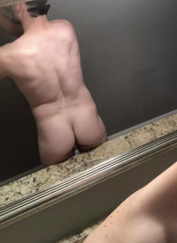 More of a golf clap than a standing ovation posted by hammer_slammer2