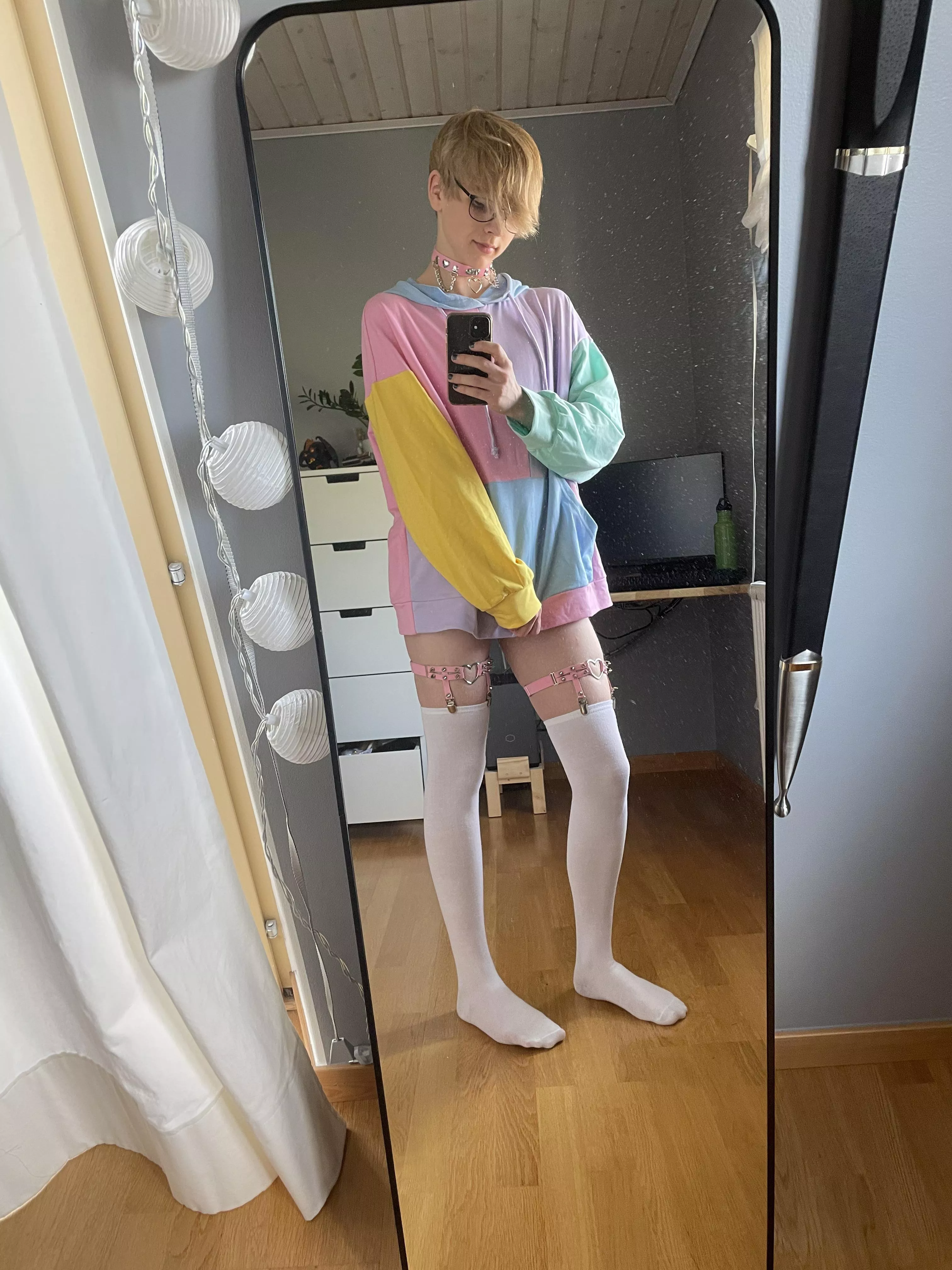 More pink!!! posted by FemboyAlexlol