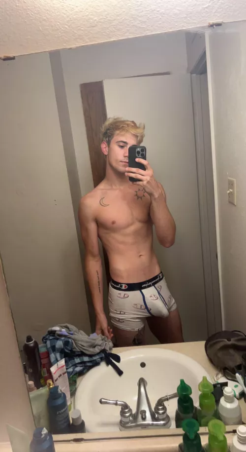 More tame than usual but i thought it was good by lonesomewaffle1