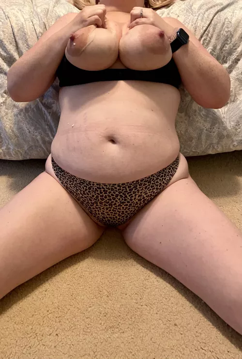 more than a handful by Jessicaof25