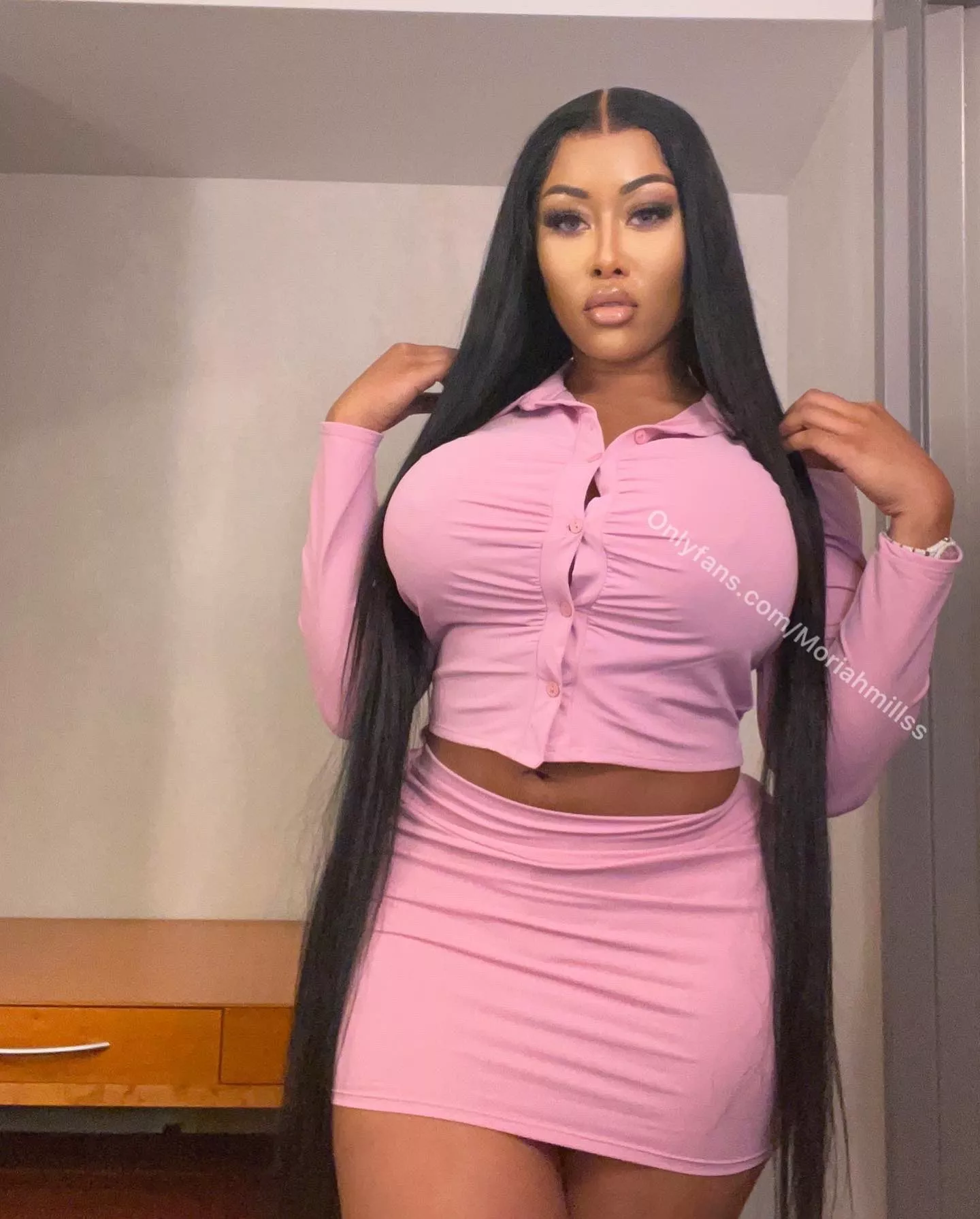 Moriah Mills posted by joscar_jimo