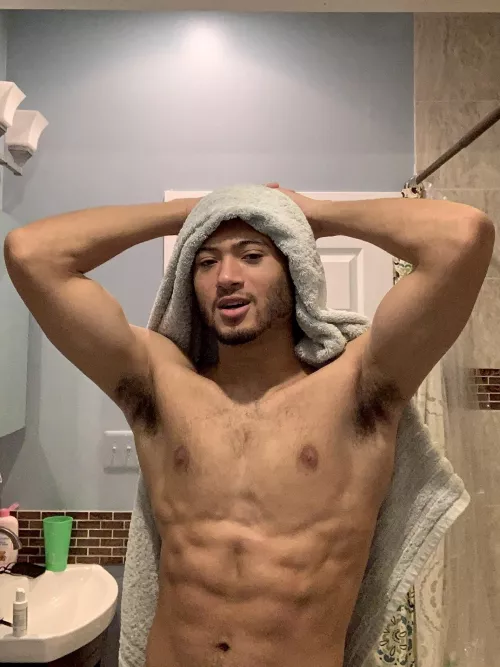 Mornin’ studs! by ArsArcanumX