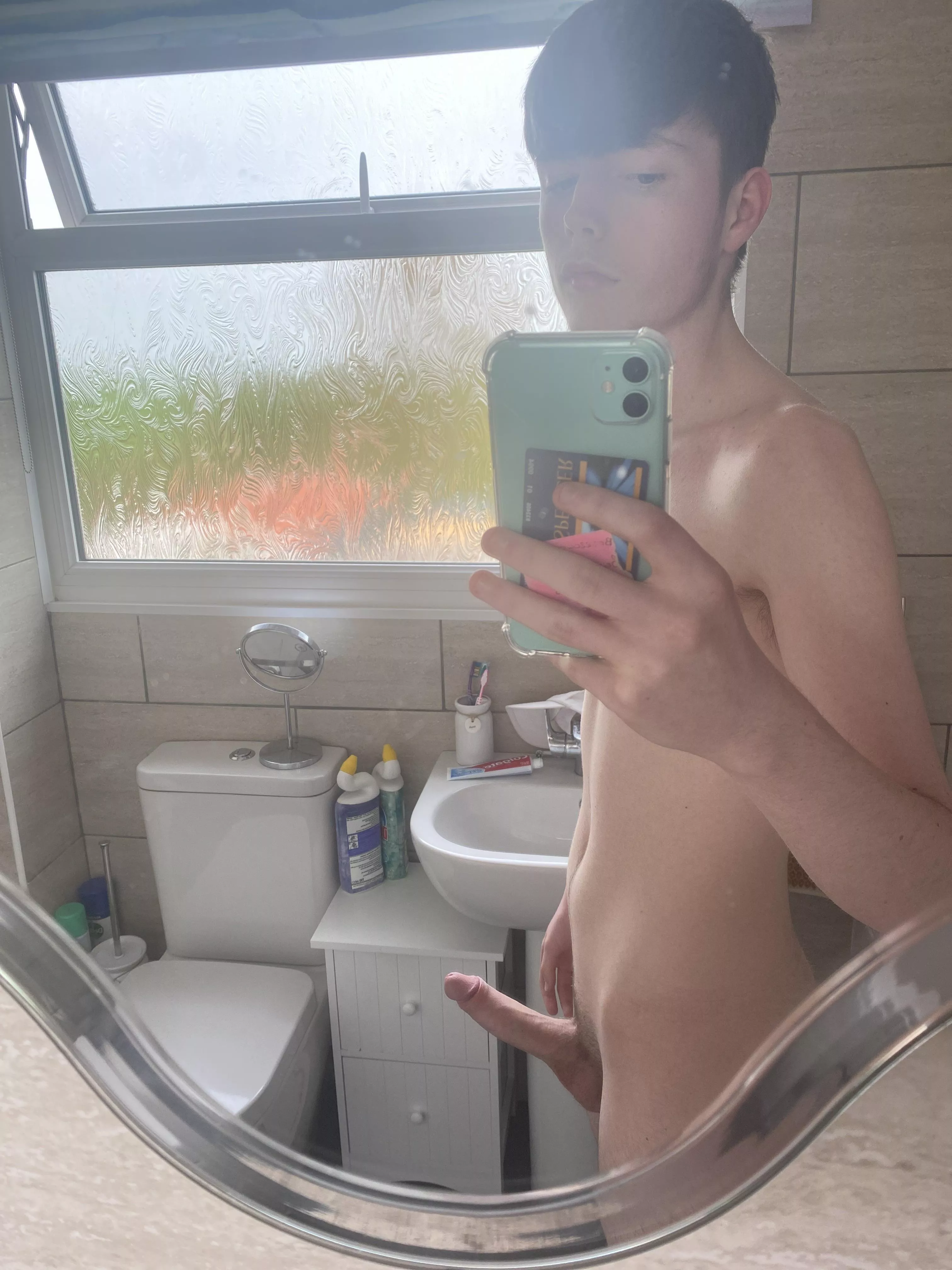 morning 🪵 posted by HungboiBen