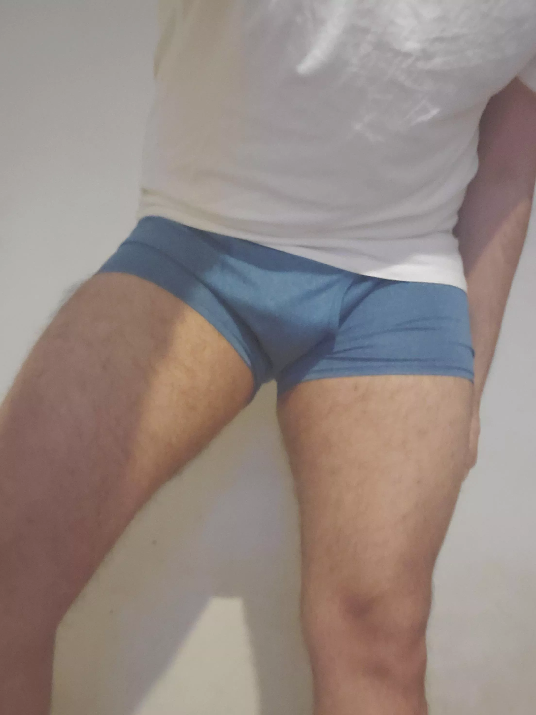 morning bulge posted by Thr0wawayyay4