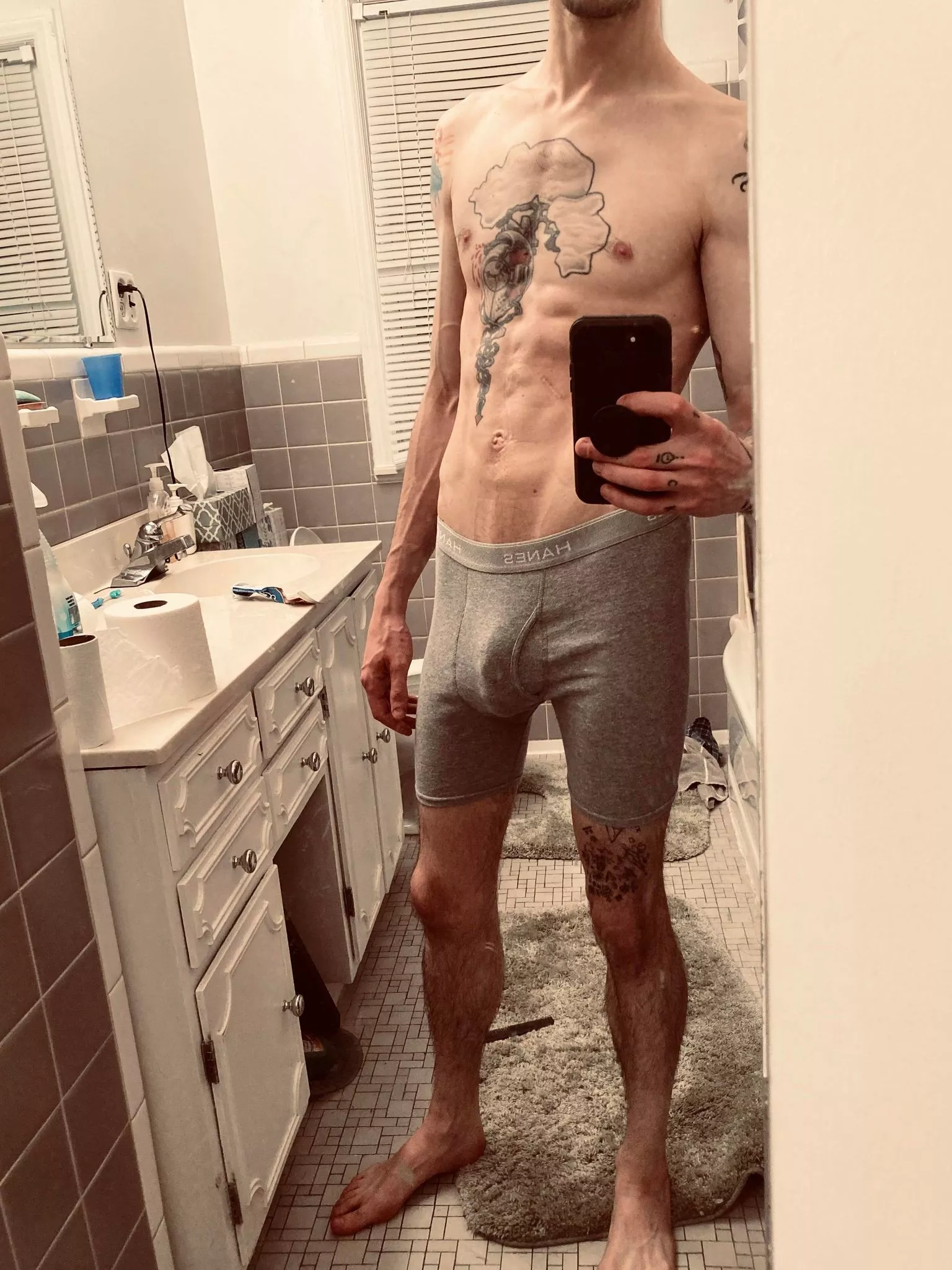 Morning bulge. posted by restlessRegardless