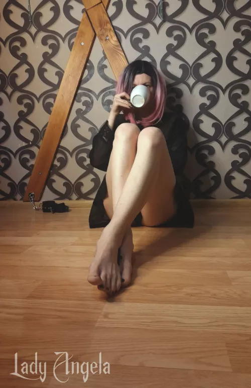 Morning coffee in my dungeon. So peaceful 💗 by Lady-Angela