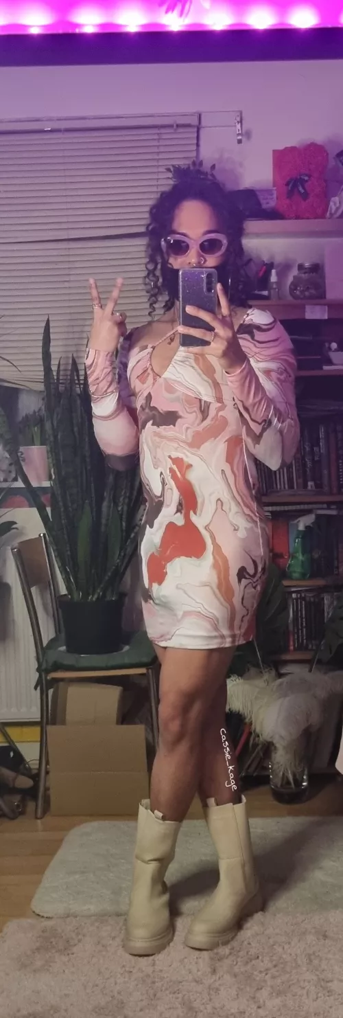 morning from the UK 🇬🇧 by Cassie_kage