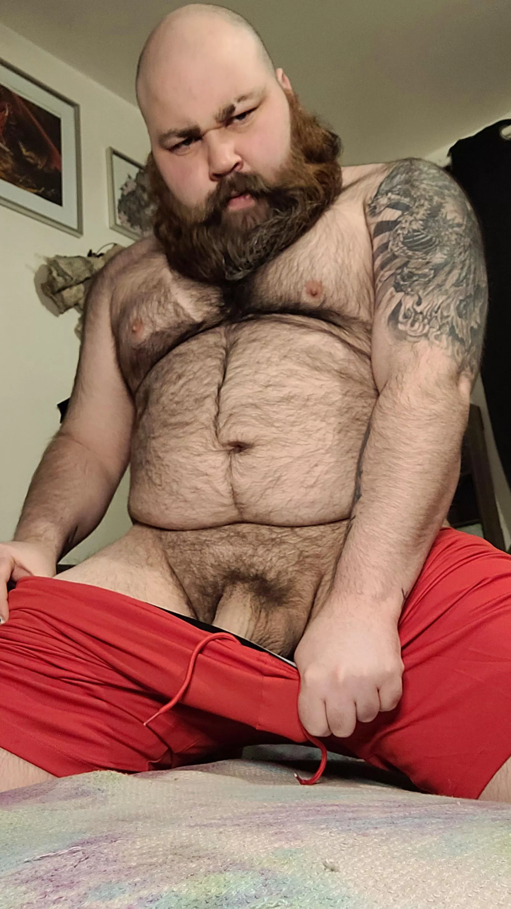 morning guys how's it going? back from run so hot and sweaty, these have to come off 🥵 posted by noblestags