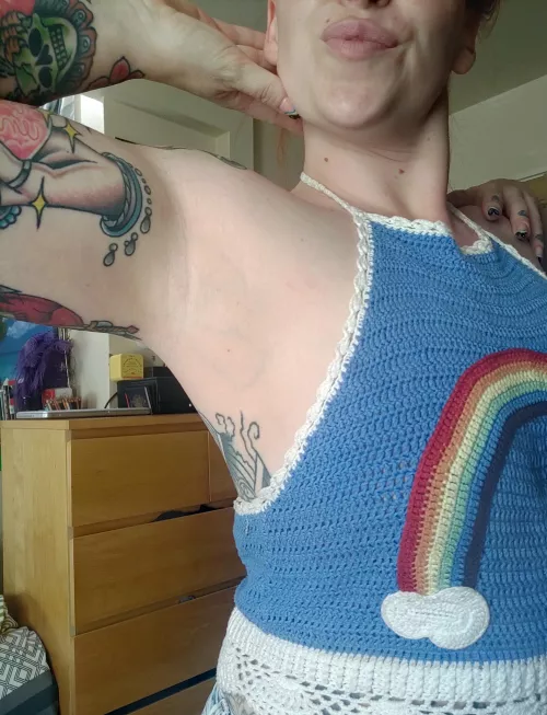 Morning Stretching 🌞 by BeeBinisky