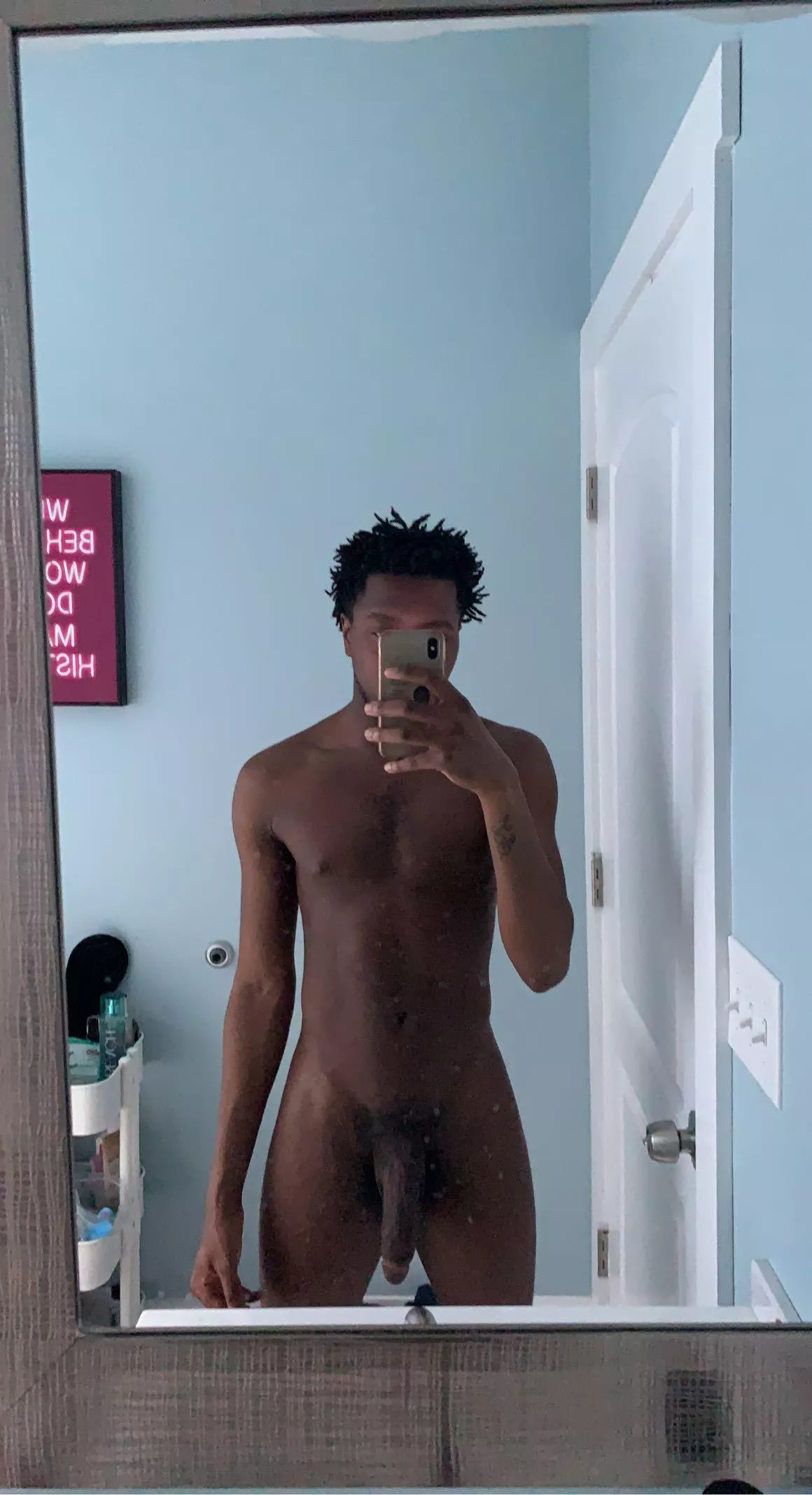 Morning wood posted by Only_Glove_9336