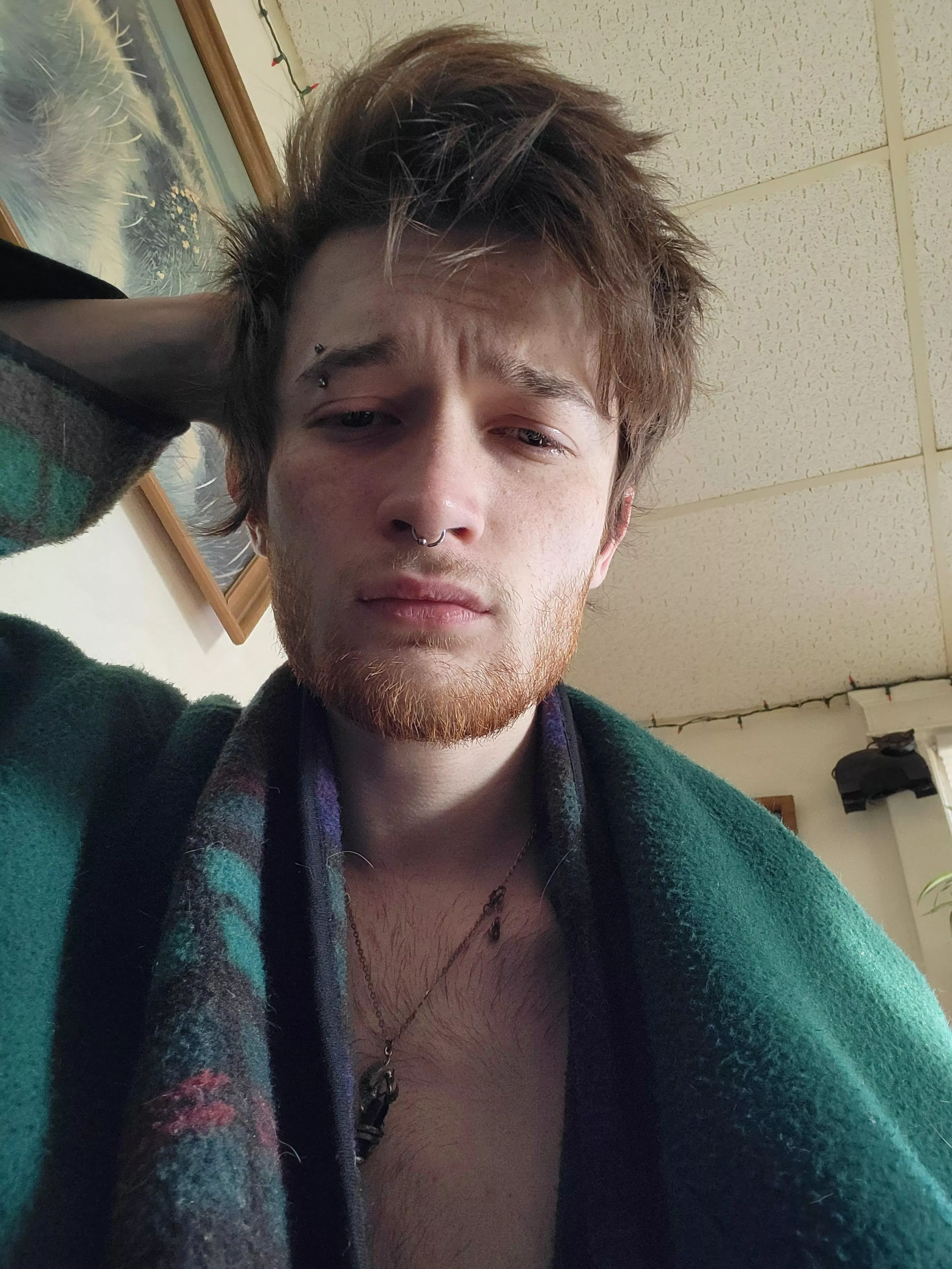 mornings are rough, said my bedhead. someone kill Astel the natural-born for me ;-; thanks. posted by Several-Clock