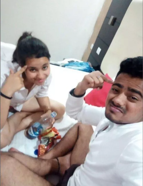 🔥🥵 Most Demanded Des! Brother & Sister Enjoying Fu©k!g First Experience After Drunk💦 When Her Parents Out of Home😍Don't Miss Must Watch 🥵🔥 ⬇️ Desi Drunk Br0 & Sis R0MANCE ⬇️ by aoobb