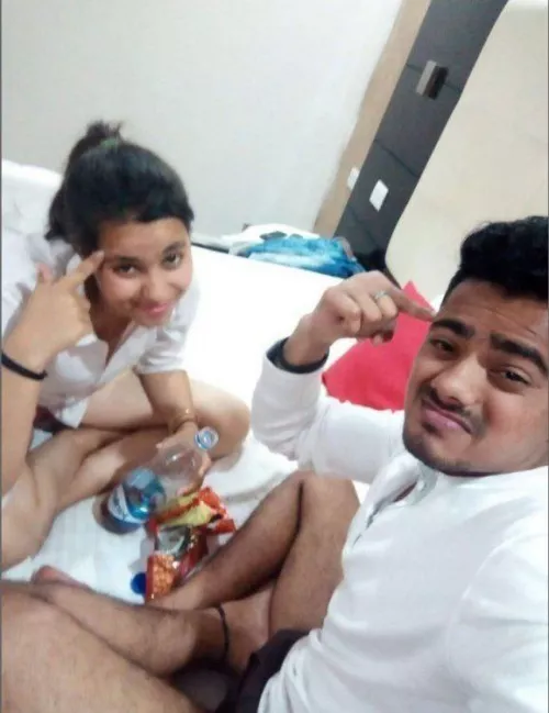 🔥🥵 Most Demanded Des! Brother & Sister Enjoying Fu©k!g First Experience After Drunk💦 When Her Parents Out of Home😍Don't Miss Must Watch 🥵🔥 ⬇️ Desi Drunk Br0 & Sis R0MANCE ⬇️ by am00nn