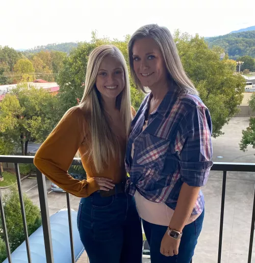 Mother & daughter by ganggang89882