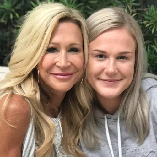 Mother - Daughter by gooningaccount