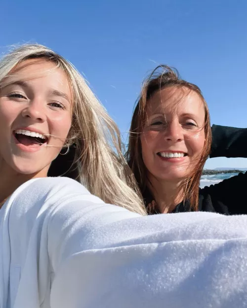 mother or daughter? by siimple_code