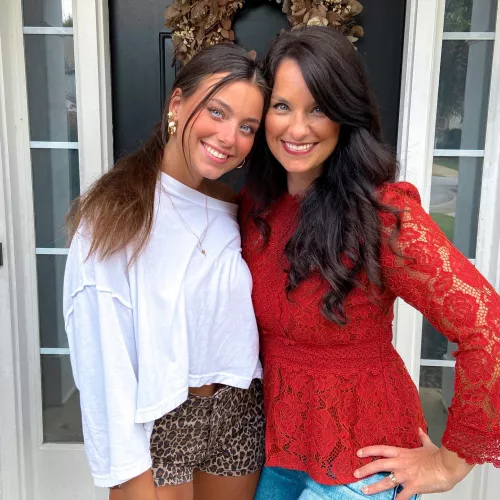 mother or daughter? by siimple_code