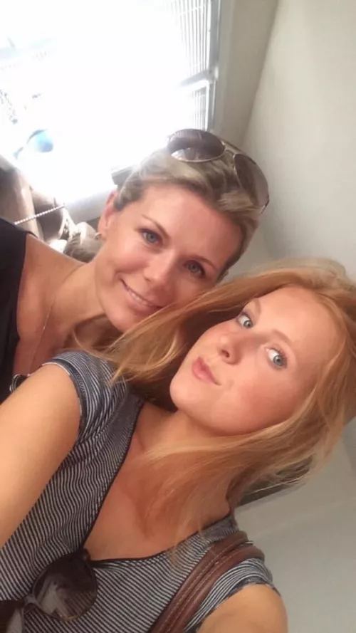 Mother or daughter? by siimple_code