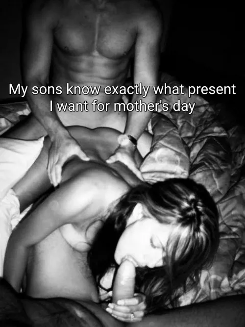 Mother's day gift by algol_b