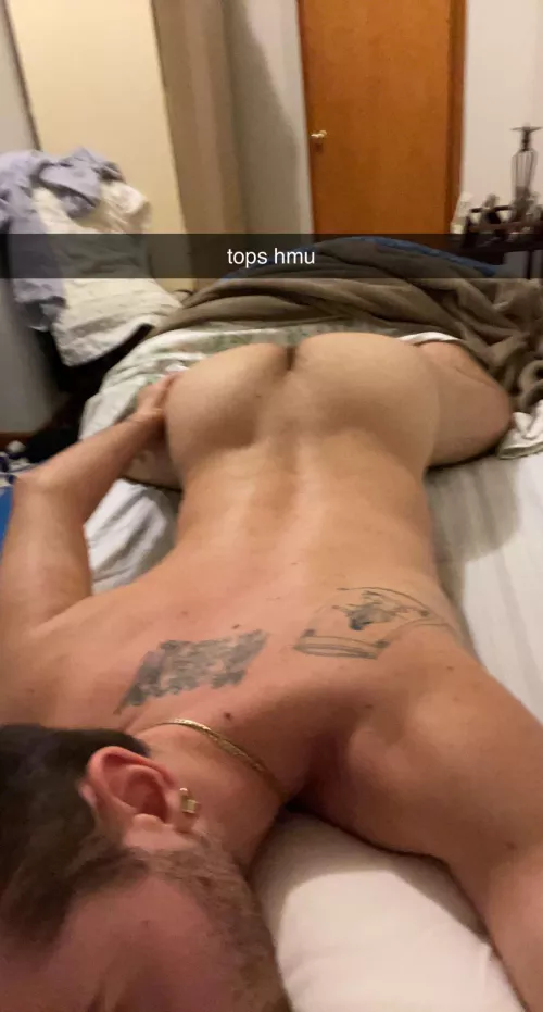 mount me by collegeslimfit