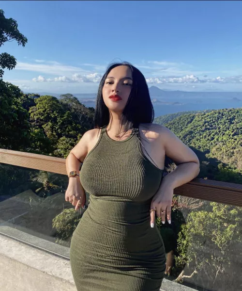 Mountains by freelancepackage