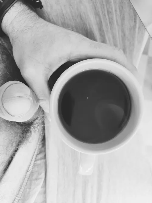 (m)Sneaky breakfast pic by lonelythrownaway13