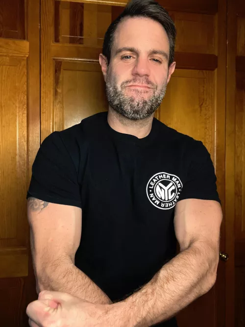 muscle monkey 🐵🐒 by yourdaddysfavdj