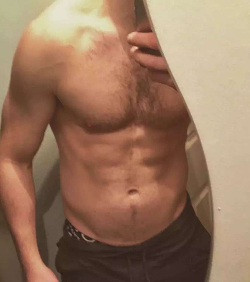 My abs look good in this posted by Moist_Fisherman_4385