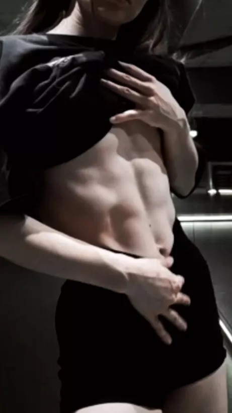 My abs were doing ab things and I wanted to share that posted by simmibea