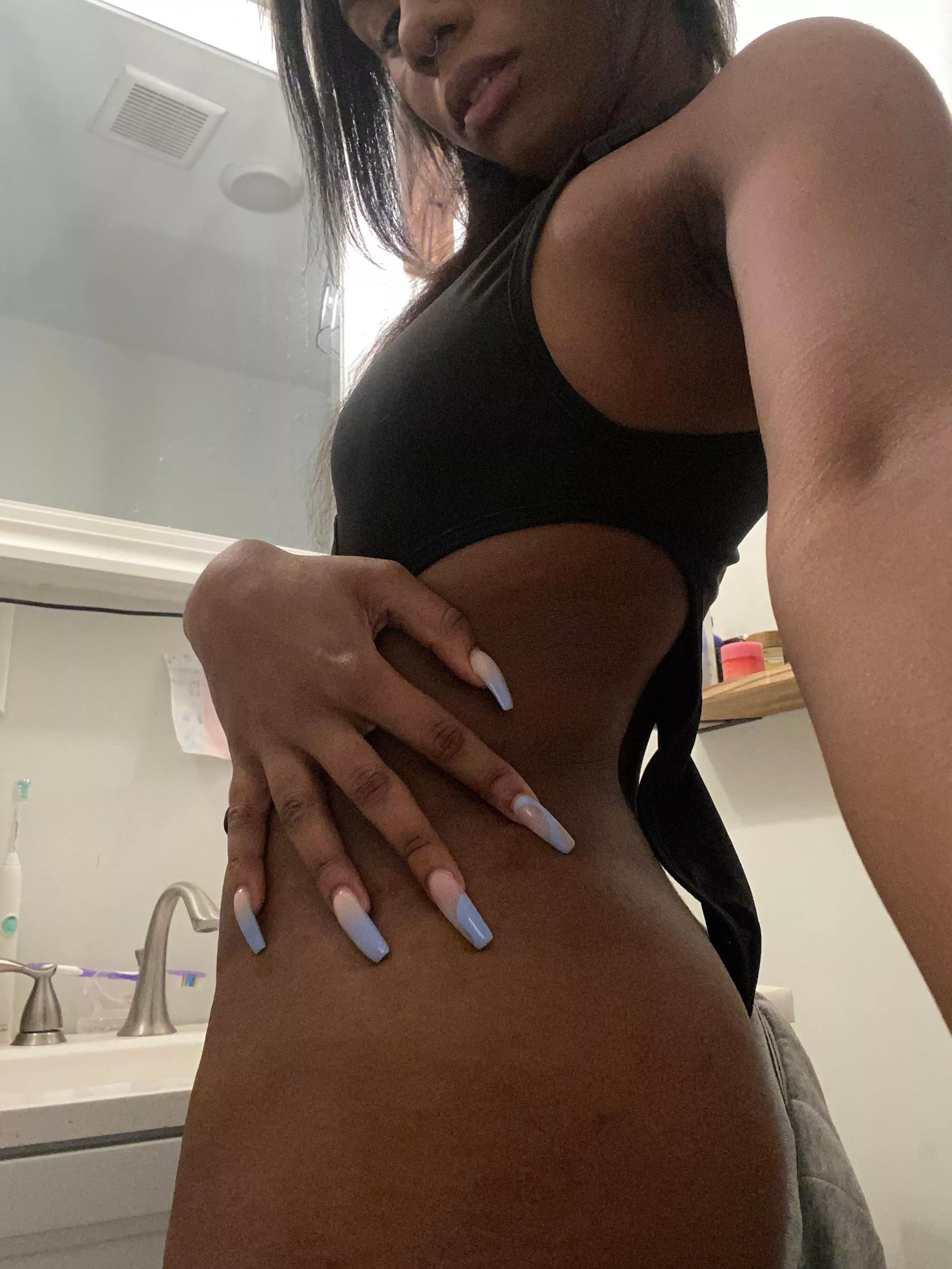 My ass ate up all of my thong 🍑 posted by dumblilsnack